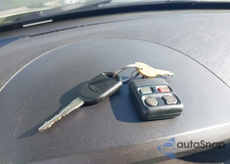 2007 Ford Focus S/Se/Ses from USA, damaged, VIN 1FAFP34N47W186703